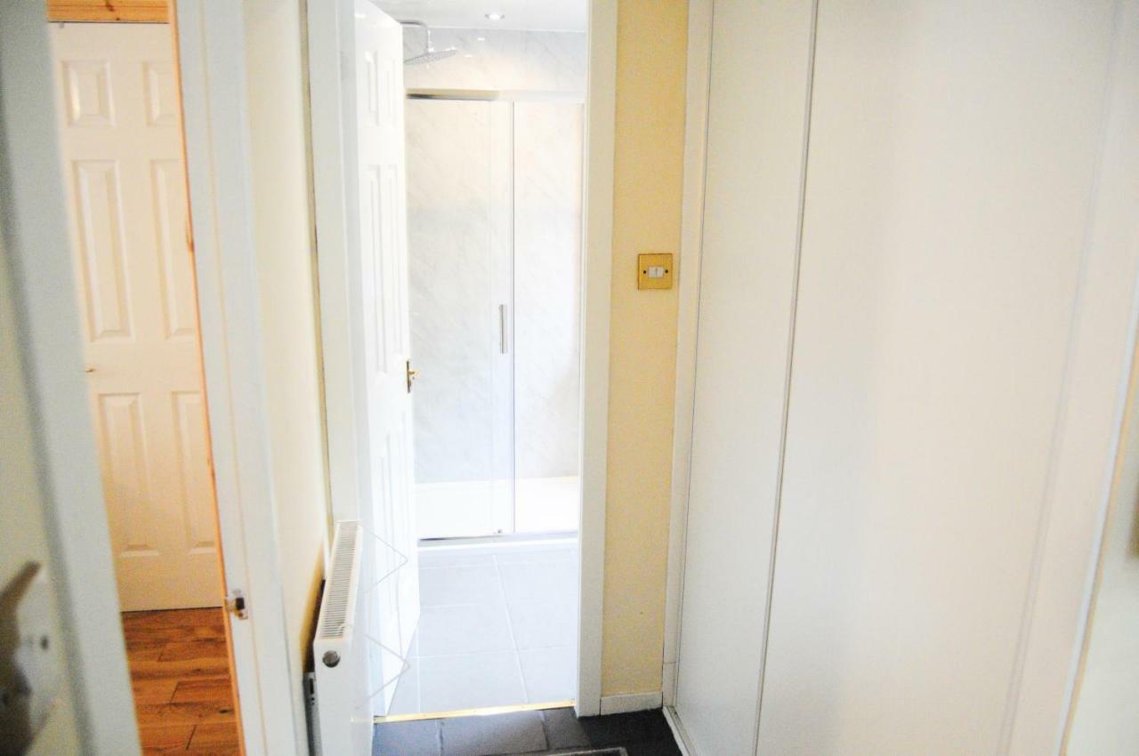 Bright City Centre House - Private Garden & Parking! Βίλα Γλασκώβη Εξωτερικό φωτογραφία
