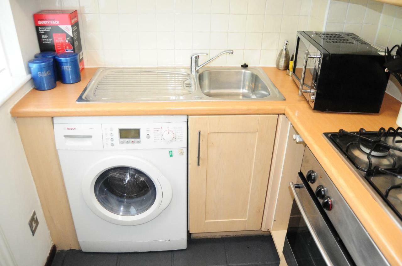 Bright City Centre House - Private Garden & Parking! Βίλα Γλασκώβη Εξωτερικό φωτογραφία